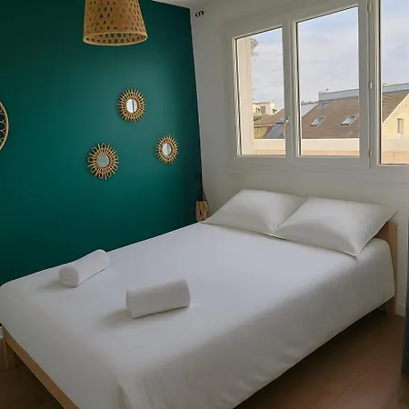 Spacieux & Parking Apartamento *